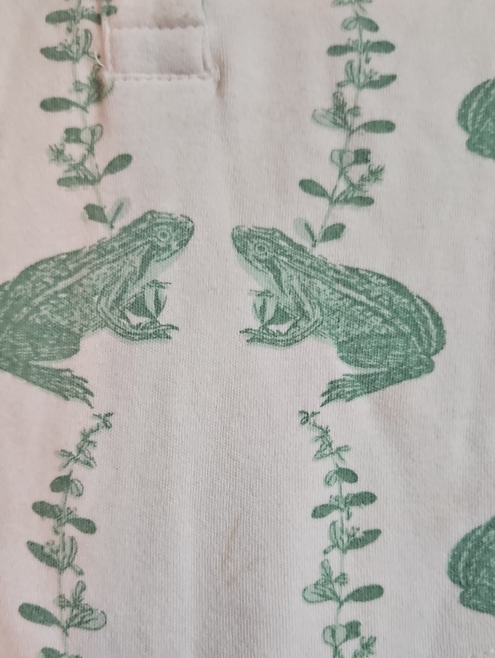 Kate Quinn Frog Henley Romper 12-18M Organic Cotton Shortie - Picture 2 of 4